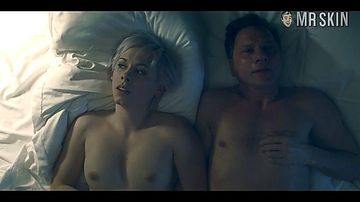 Skylines-01x02-JasminMinz-UHD-02_large_thumbnail_3_override.jpg?quality=80&1735312799&width=360&s=48db1c81cef2db28dd5b2a3454ccb2a27a51a7d4794c14dd97c2a7b878b397ea