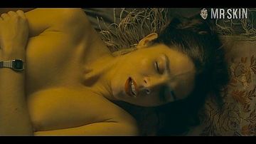 InnocentThe-01x02-Acosta-MrSkin-UHD-01_large_thumbnail_3_override.jpg?quality=80&1670953129&width=360&s=bfa1acaad720f028743859811f90a96f9fcf79a3745946548c9f592f8846973f