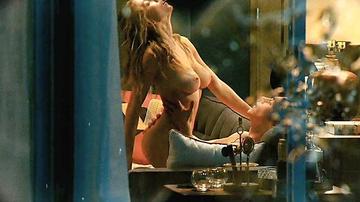 See Sydney Sweeney Nude | Sydney Sweeney Naked | Mr. Skin