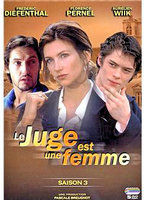 Title: Alice Nevers, le juge est une femme (2002)