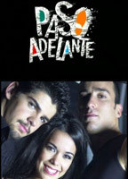 Title: Un Paso adelante