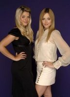 Title: Holly & Fearne Go Dating