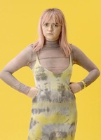 Title: Maisie Williams reads The Green New Deal | Dazed Texts (2020)